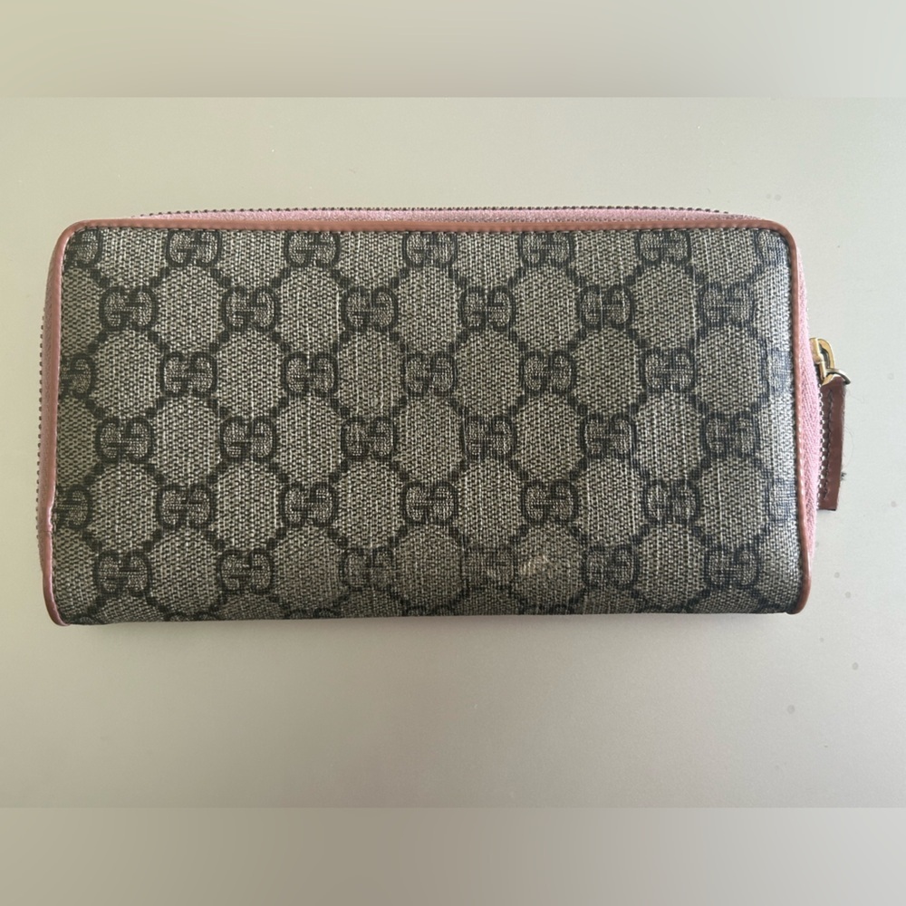GUCCI Monogram GG Logo Ribbon PVC Zip Around Long Wallet - Picture 3 of 14